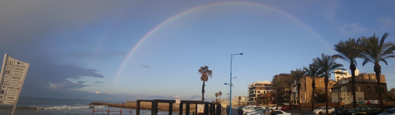 Beautiful Apartment On The First Line Of The Sea Haifa Exterior photo